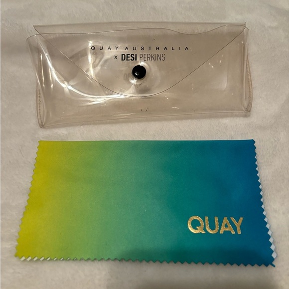 Quay High Key Sunglasses. Blake Frame / Fade Lens - Picture 6 of 6